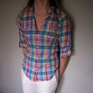 Palid colourful shirt